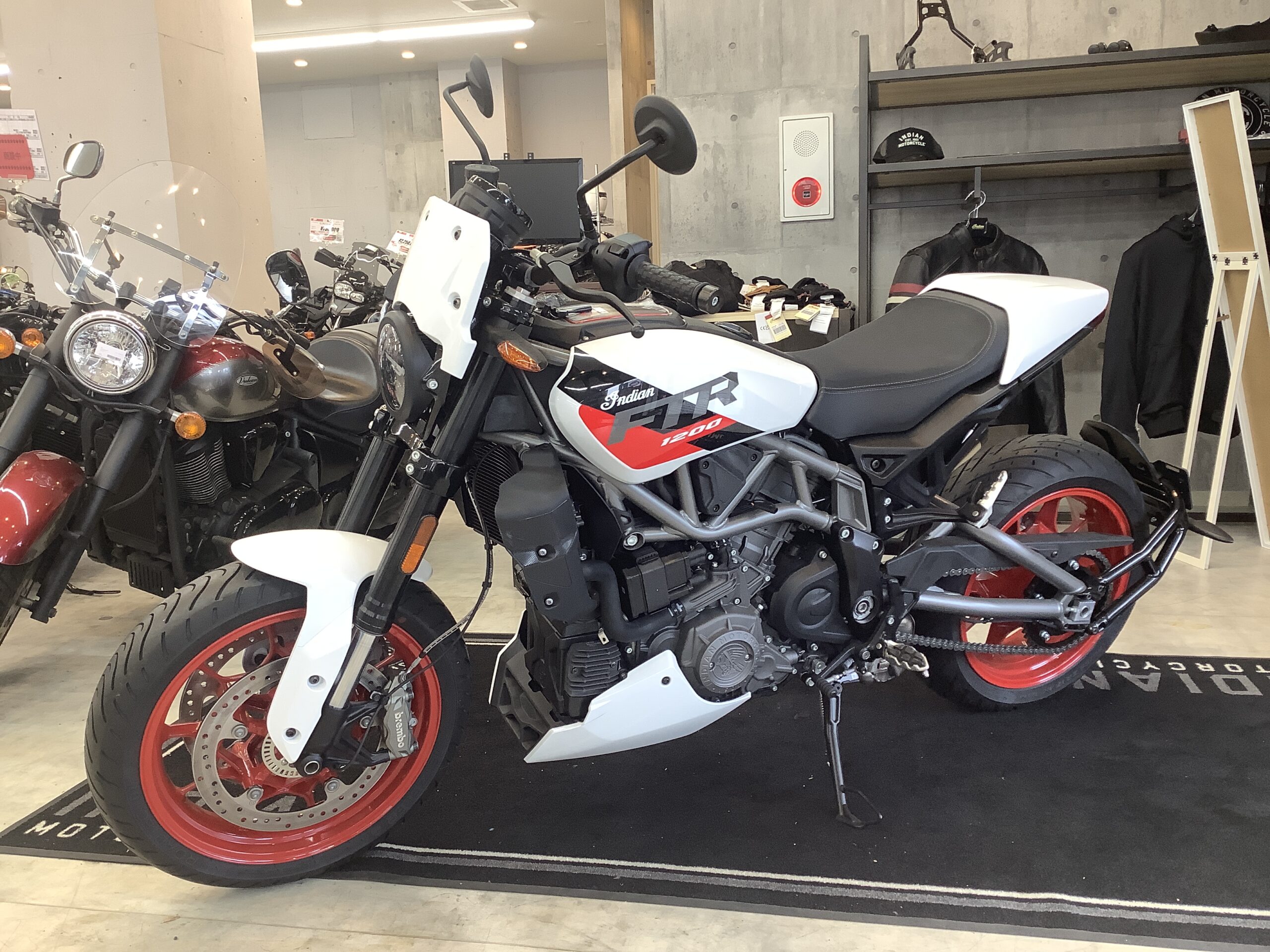 FTR1200 Sport